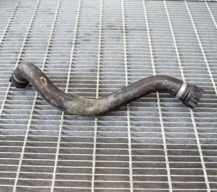 BMW 2 F22 F23 Engine coolant pipe/hose 7635794