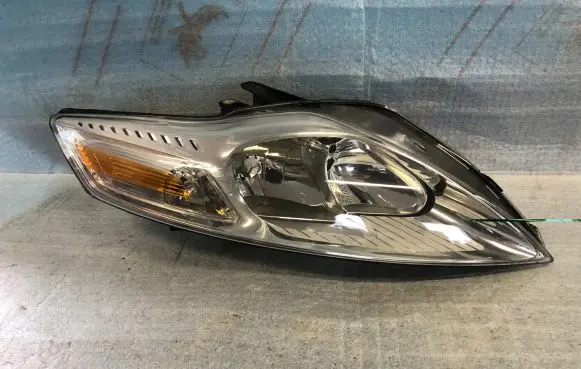 Ford Mondeo MK IV Headlight/headlamp 7S7113100AC 2011549052