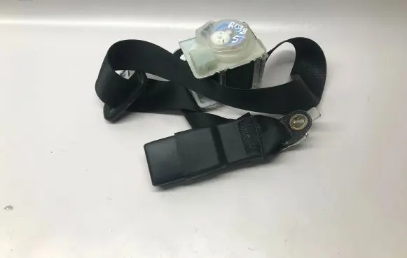 Dodge Charger Middle seatbelt (rear) 5UZ241X9AB
