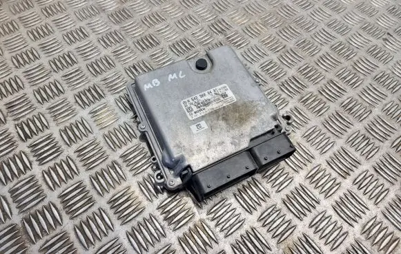 Mercedes-Benz ML W166 Engine control unit/module A6429000401 1039S39588 A6429011500