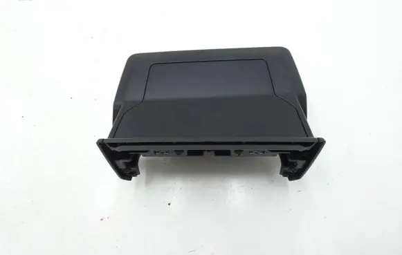 Dacia Sandero III Centre console side trim rear 684707327R