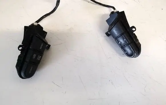 Honda Civic Steering wheel buttons/switches 