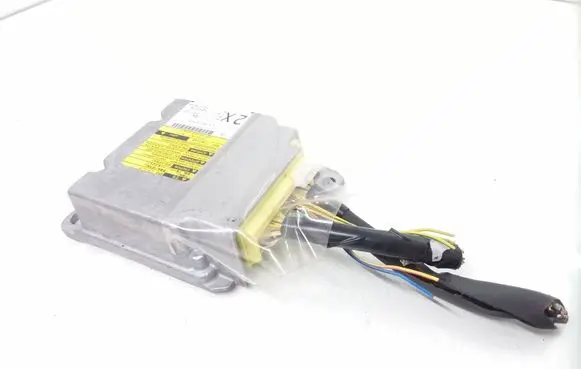 Toyota Avensis T250 Airbag control unit/module 8917005220 215955102