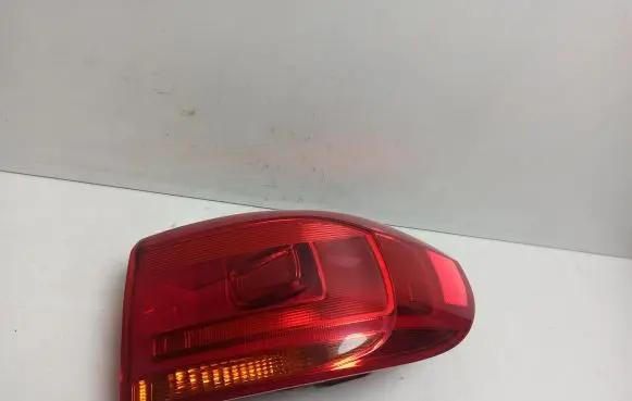 Volkswagen Tiguan Rear/tail lights