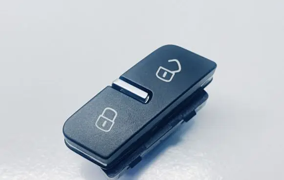 Volkswagen Touareg II Central locking switch button 7P6962125A