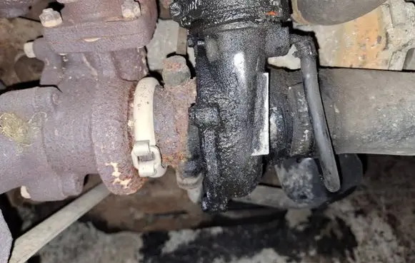 Chrysler Grand Voyager IV Turbo 352120953