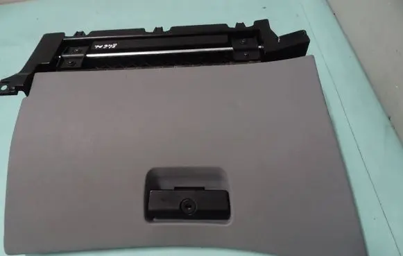 BMW 3 E46 Glove box 8203822