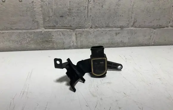BMW 3 E90 E91 Headlight/headlamp level sensor 6785206
