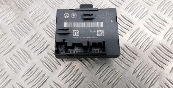 Skoda Yeti (5L) Door control unit/module 7N0959794