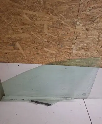 Honda Civic Front door window glass four-door 43R007951 DOT24M19AS2