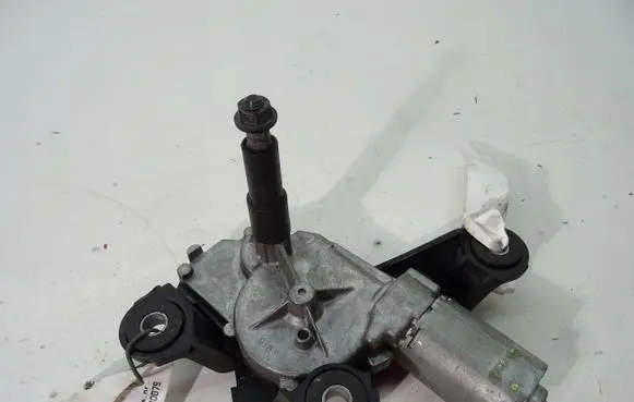 Renault Kangoo II Rear window wiper motor 0390201836