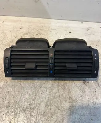 BMW 3 E46 Dash center air vent grill 8363199