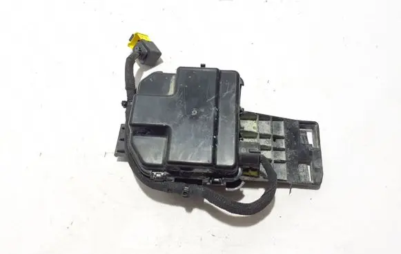 Mercedes-Benz GLA H247 Other relay A1775405931