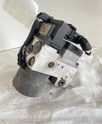 Audi A4 S4 B5 8D ABS Pump 0273004573 23563 0X081