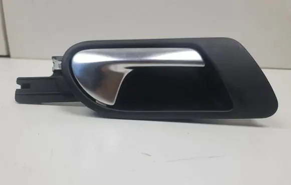 Volkswagen Jetta V Front door interior handle 1K583714
