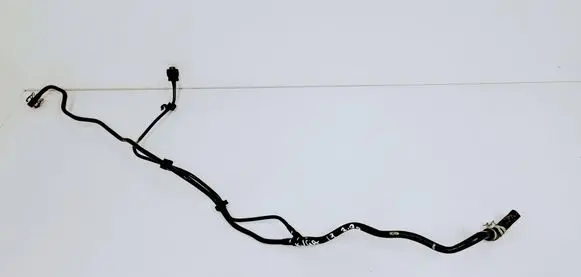 Ford Kuga II Engine coolant pipe/hose