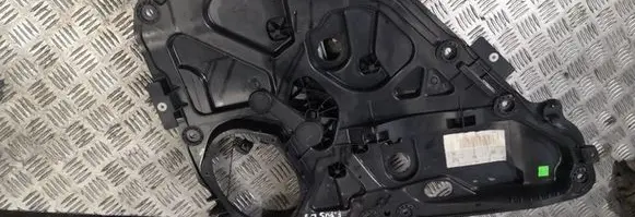 Rear door manual window regulator