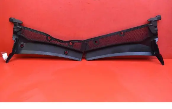 Mercedes-Benz CLK AMG A208 C208 Wiper trim 9830472380