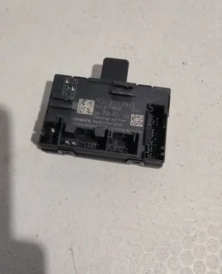 Skoda Octavia Mk3 (5E) Door control unit/module 5Q4959393E 5Q4959393B A2C7494670200