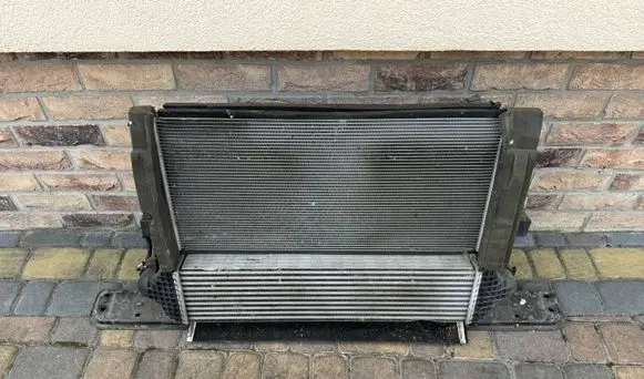 Ford Edge II Radiator set DG936K775CC