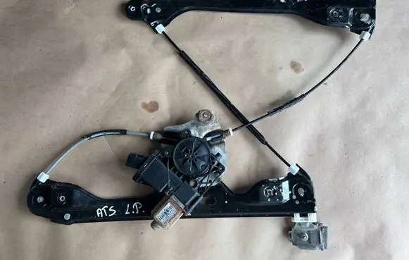 Cadillac ATS Sliding door motor assembly 0130822884