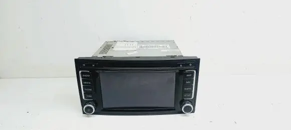 Volkswagen Multivan T5 Radio/CD/DVD/GPS head unit 1T0035680F A2C53379496