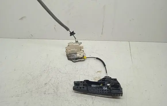 Audi A6 S6 C7 4G Front door lock 8J1837016
