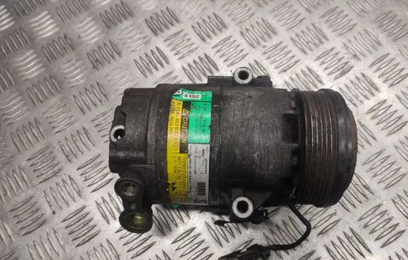 Opel Zafira A Air conditioning (A/C) compressor (pump) 24464152 9986181 10122044403