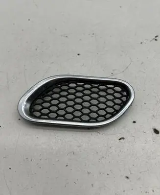 Maserati Quattroporte Fender trim (molding) 