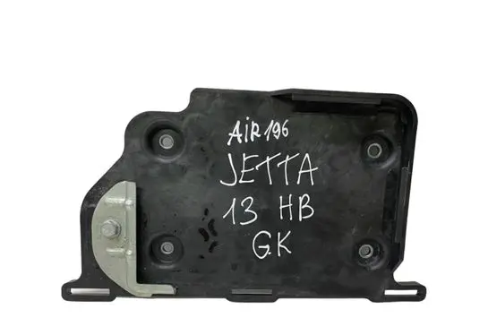 Volkswagen Jetta VI Battery tray YRP4012786A 5C0915331 PPGF30
