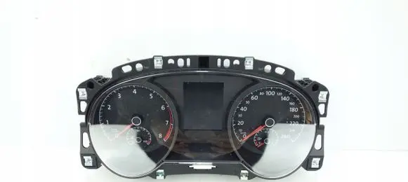 Volkswagen Golf Sportsvan Speedometer (instrument cluster) 517920750D
