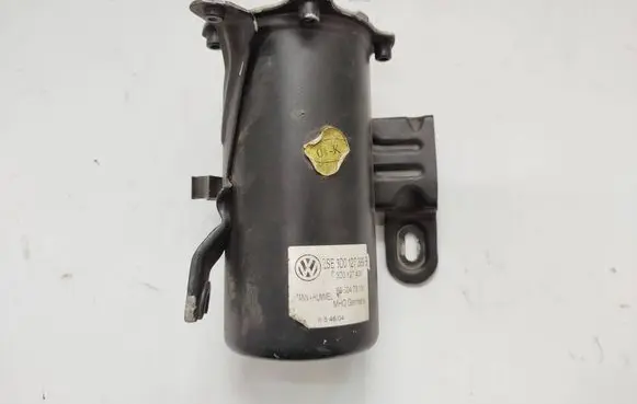 Volkswagen Phaeton Fuel filter housing 3D0127399B