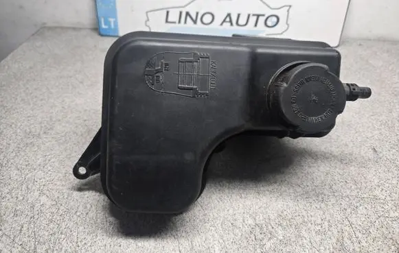 BMW 5 E60 E61 Coolant expansion tank/reservoir 7800293 7800292 10617211