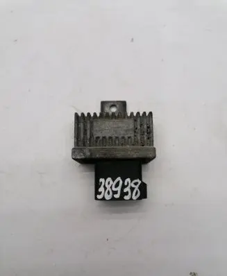 Renault Clio III Coolant fan relay 7700115073