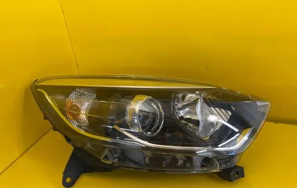 Renault Captur Headlight/headlamp 260108765R