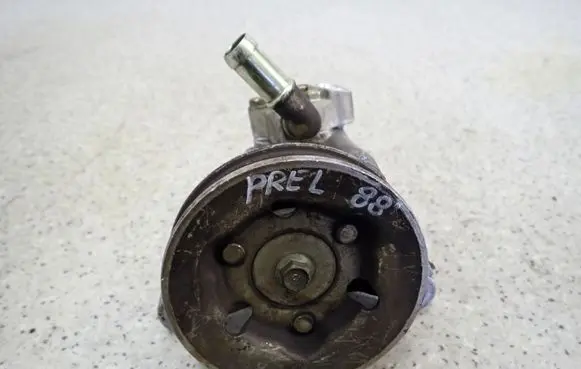 Honda Prelude Power steering pump 