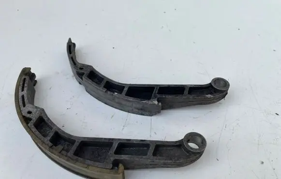 Nissan Primera Slide rail for timing chain AS9U3