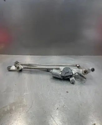 Front wiper linkage and motor