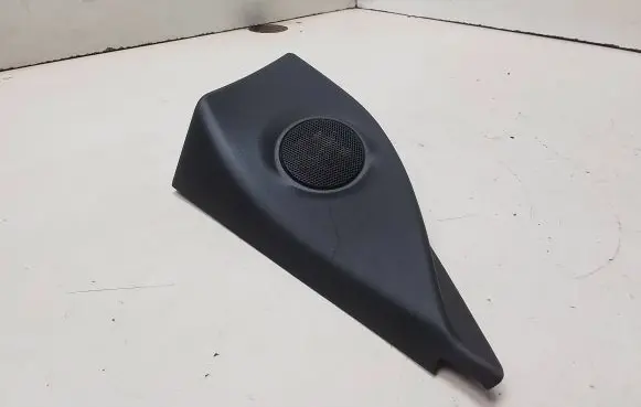 Side speaker trim/cover