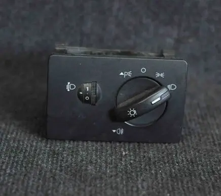 Ford Focus Light switch