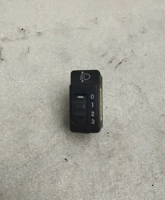 Opel Corsa B Headlight level height control switch 90270514 90320611 90346276