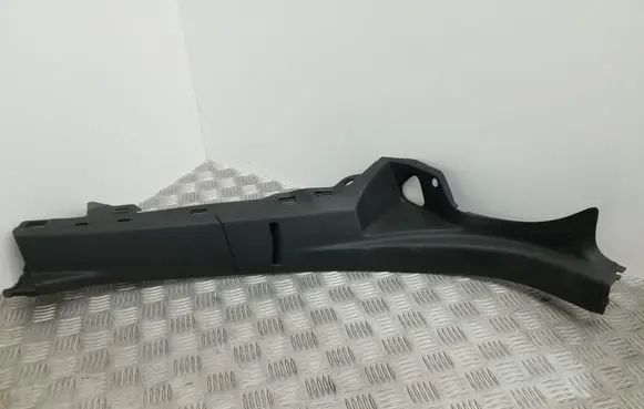 Skoda Yeti (5L) Rear seat side bottom trim 5L0867766H