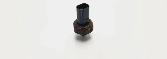 Mercedes-Benz A W169 Air conditioning (A/C) pressure sensor 