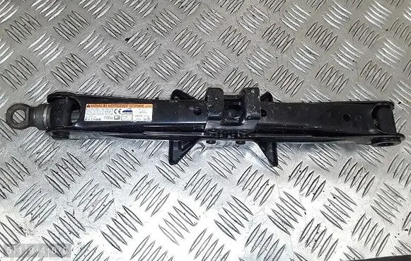 Lexus CT 200H Tool set 