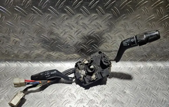 Mitsubishi Galant Wiper turn signal indicator stalk/switch MB529652 270747