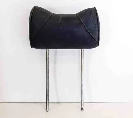 Mercedes-Benz SLC C107 Front seat headrest 