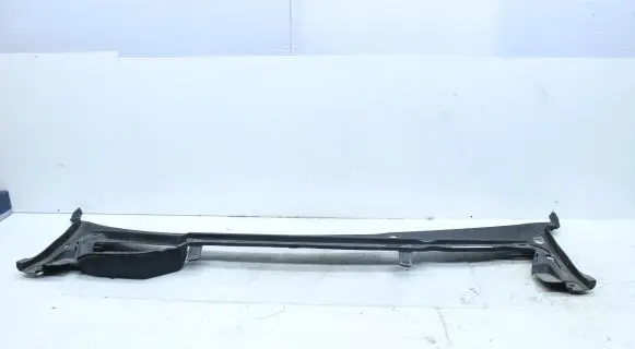 Tesla Model S Wiper trim 100897600F
