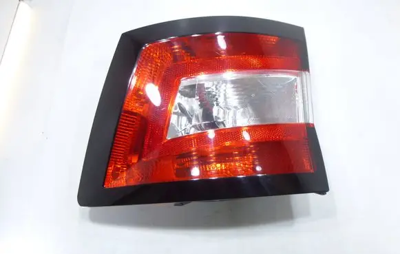 Skoda Fabia Mk4 (6VA) Rear/tail lights 6V9945096 62422002