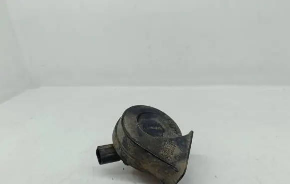 Volkswagen Transporter - Caravelle T5 Horn signal 7D0951223