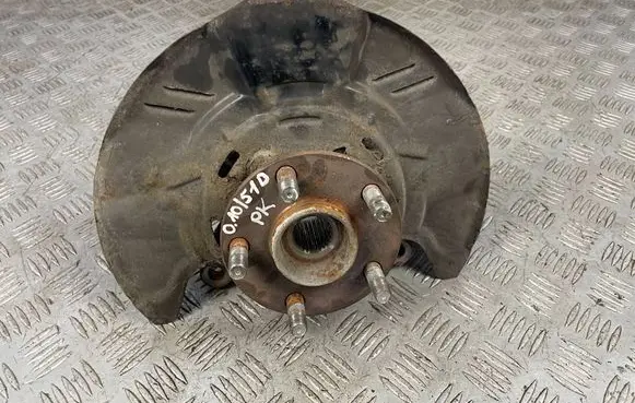 Subaru Outback Front wheel hub